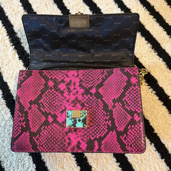 Aldo Crossbody Leather Snake Skin Purse - Picture 14 of 14